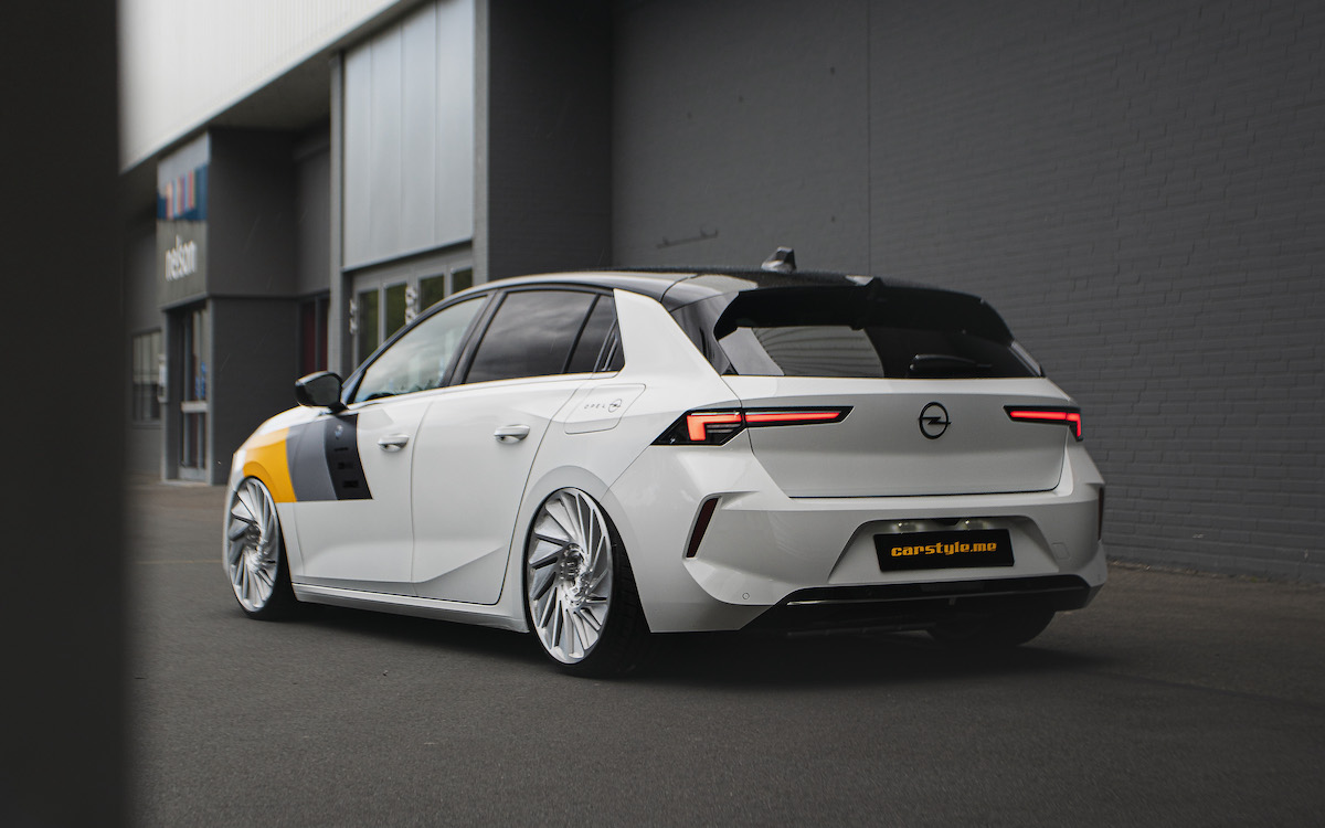 Opel svela la Astra Plug-in Hybrid nella versione Show Car di XS