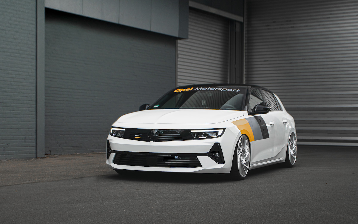 Opel svela la Astra Plug-in Hybrid nella versione Show Car di XS