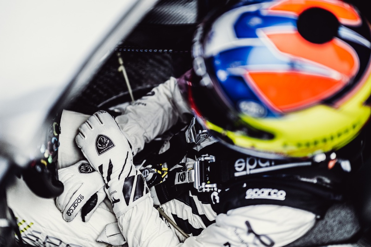 Peugeot Sport rinnova la partnership con  Sparco