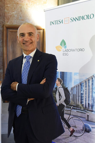 Intesa Sanpaolo, nasce in Puglia il laboratorio ESG