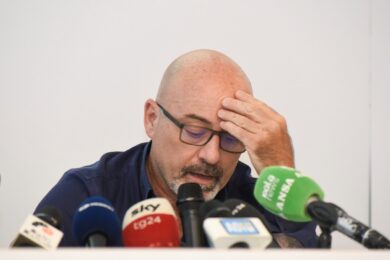 Cingolani: “Liberi dal gas russo dal 2024. Serve un tetto al prezzo”