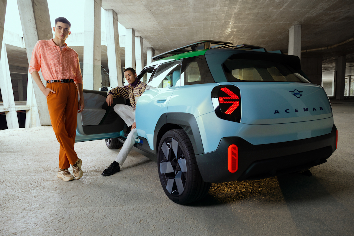 MINI svela il Concept Aceman: il primo crossover 100% elettrico