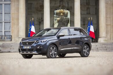 Peugeot: le auto  presidenziali al centro della storia francese
