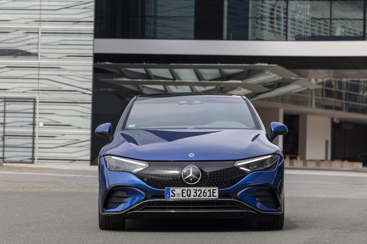 Mercedes-EQ EQE: la storica berlina con la Stella in chiave elettrica Mercedes-EQ EQE: la storica berlina con la Stella in chiave elettrica