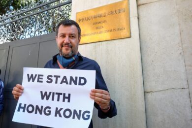 Salvini voleva andare anche in Cina. La Verità vs La Stampa: “Scoop rubato”