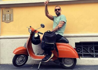 Vespa rubata, Volo scrive ai ladri: “Ve la ricompro”