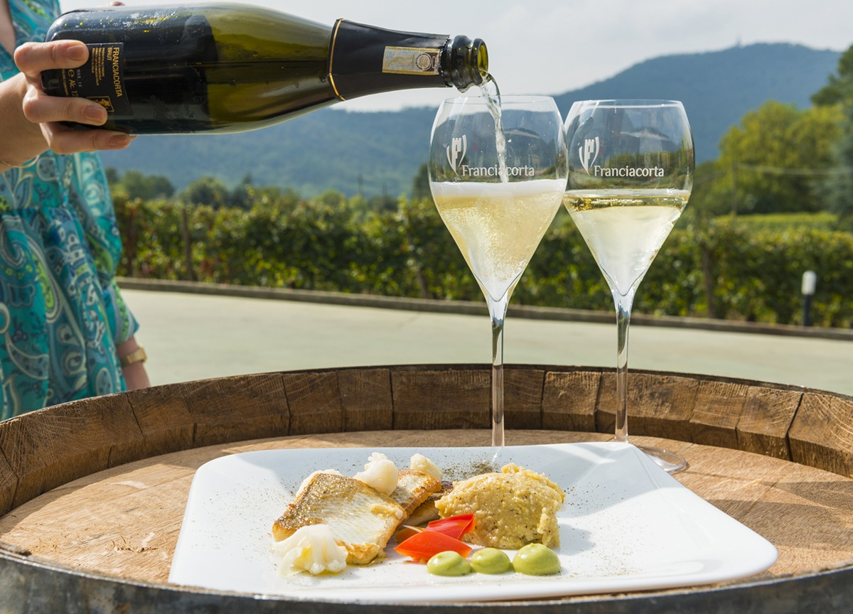 Franciacorta, al via il Festival tra vigneti e cantine Franciacorta, al via il Festival tra vigneti e cantine