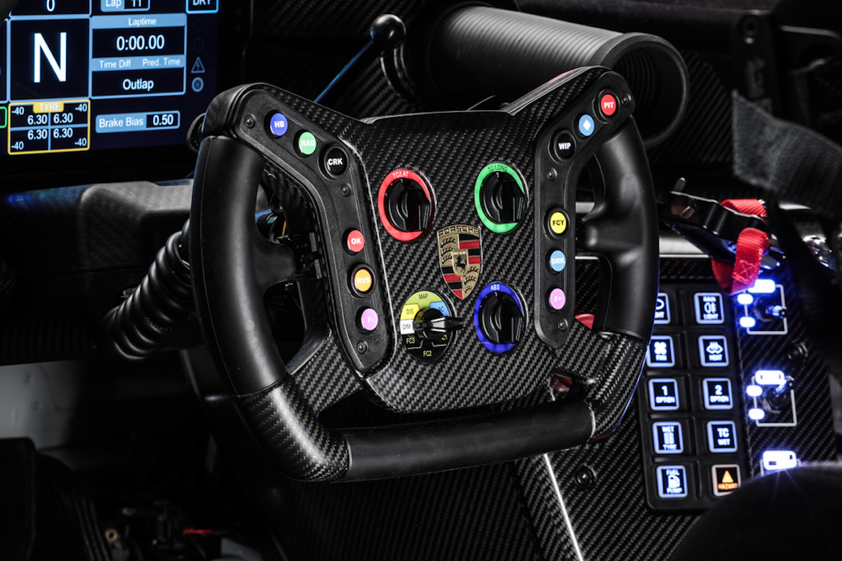 Porsche alza il sipario sulla 911 GT3 R di ultima generazione Porsche alza il sipario sulla 911 GT3 R di ultima generazione
