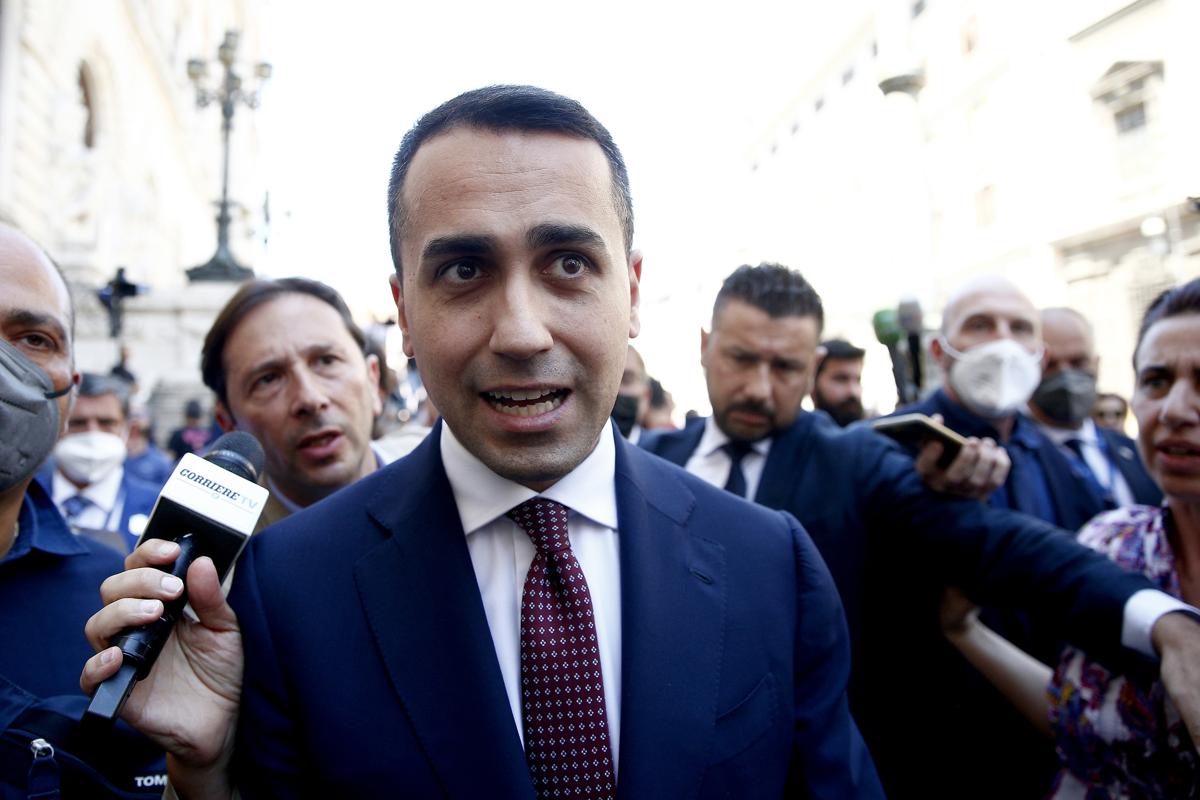 Modena contro il collegio blindato a Di Maio. “Diceva Pd partito di Bibbiano” Modena contro il collegio blindato a Di Maio. “Diceva Pd partito di Bibbiano”