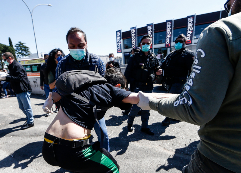 La strage delle donne in carcere: Rebibbia, fine vita con un cappio al collo