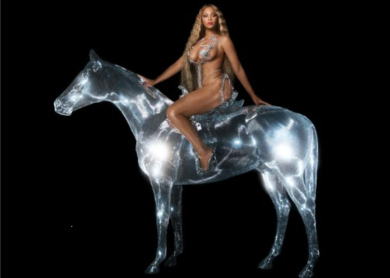 Beyoncé cambierà il testo di una canzone, una parola offende i disabili