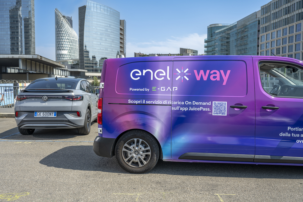 E-Mobility: Enel X Way ed E-GAP portano la ricarica on demand