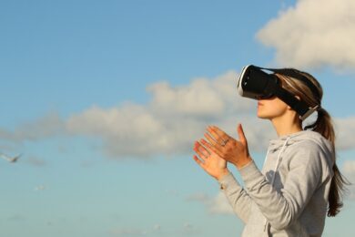 Metaverso, corre la frontiera del digitale: nel 2025 il mercato varrà 400 mld