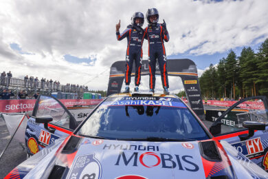 WRC, Tänak a sorpresa mette tutti dietro in Finlandia