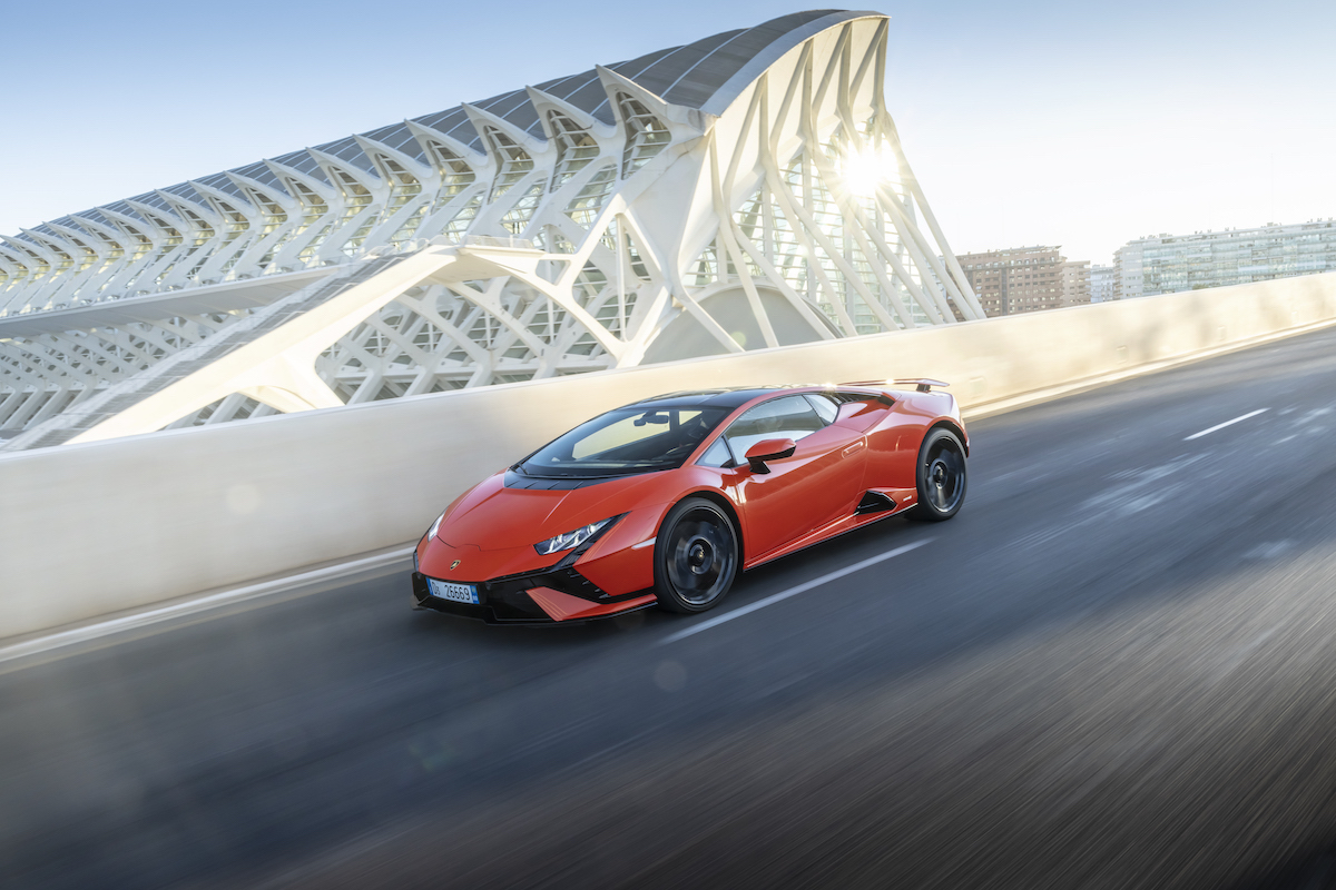 Lamborghini conferma il trend positivo di inizio anno con un nuovo record Lamborghini conferma il trend positivo di inizio anno con un nuovo record