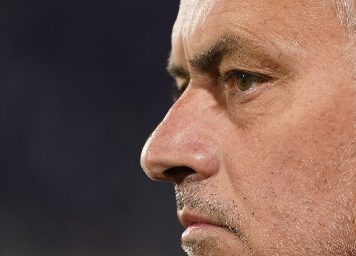 As Roma follia: domenica 70 mila, quasi sold out 2 gare. L’Olimpico non basta As Roma follia: domenica 70 mila, quasi sold out 2 gare. L’Olimpico non basta