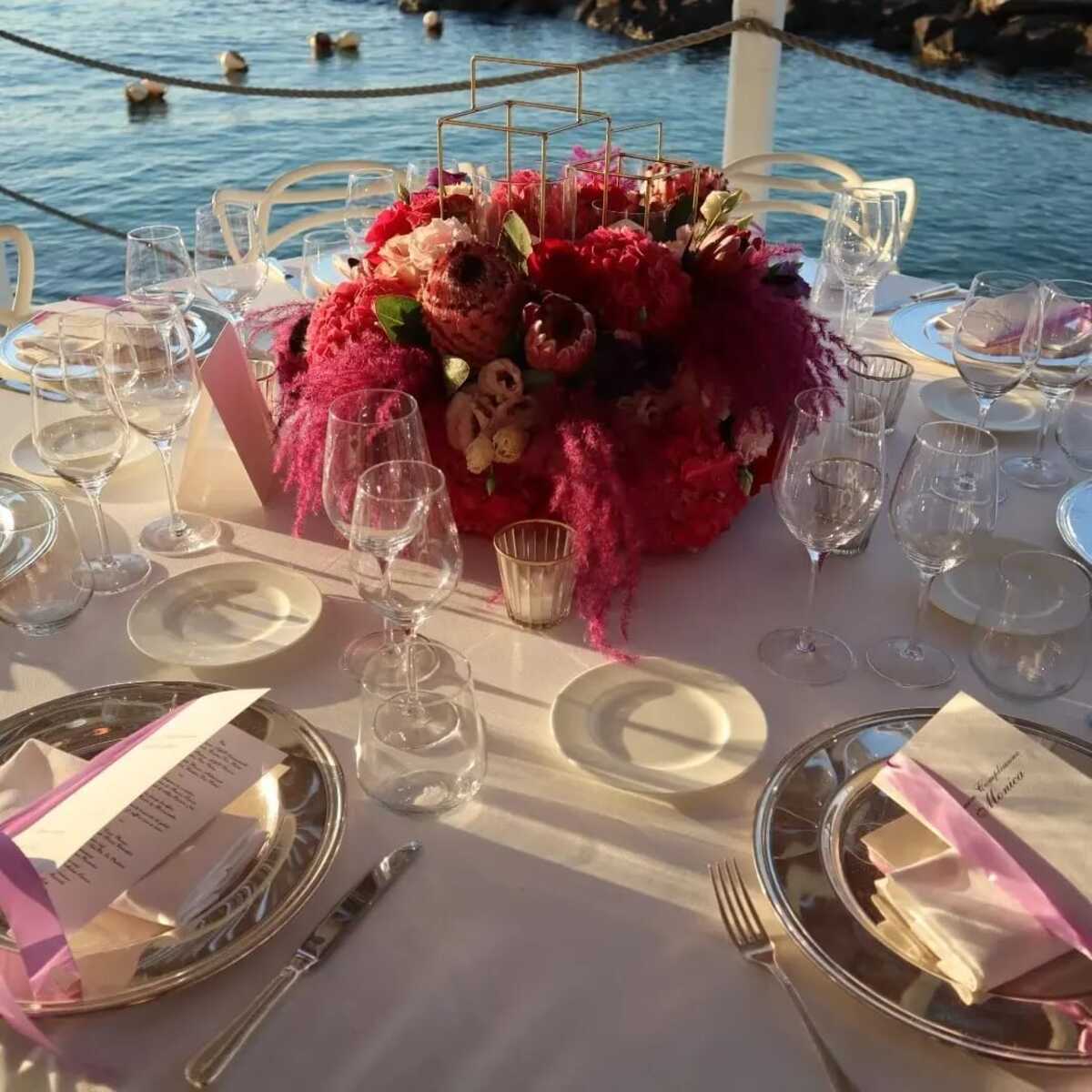 Estate 2022, tutti pazzi per la Puglia: i party vip dicono addio a Porto Cervo Estate 2022, tutti pazzi per la Puglia: i party vip dicono addio a Porto Cervo