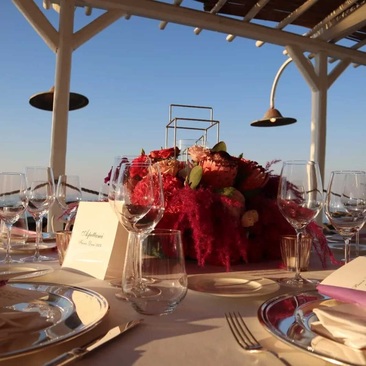 Estate 2022, tutti pazzi per la Puglia: i party vip dicono addio a Porto Cervo Estate 2022, tutti pazzi per la Puglia: i party vip dicono addio a Porto Cervo