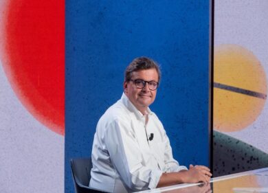 Calenda, dia retta: faccia un corso Tao di integrazione degli opposti