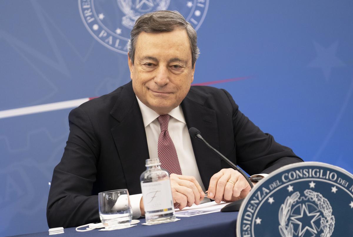 Corte dei Conti, allarme sul Pnrr: “Difficoltà notevoli su capacità di spesa” Corte dei Conti, allarme sul Pnrr: “Difficoltà notevoli su capacità di spesa”