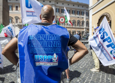 Roma, le carceri bomba a orologeria: aggressioni e violenze da Paese canaglia