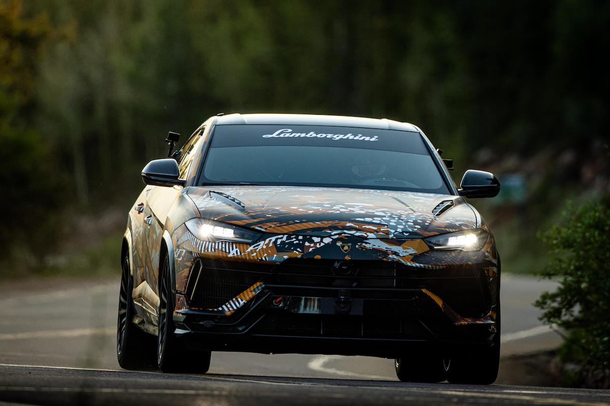 La nuova Lamborghini Urus batte i record alla Pikes Peak La nuova Lamborghini Urus batte i record alla Pikes Peak