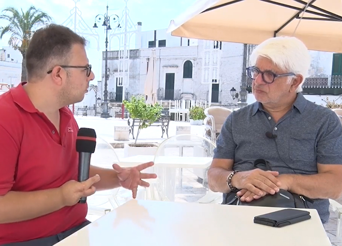 La Piazza di Ceglie snodo delle elezioni 2022. Tutti i big ospiti di Perrino La Piazza di Ceglie snodo delle elezioni 2022. Tutti i big ospiti di Perrino