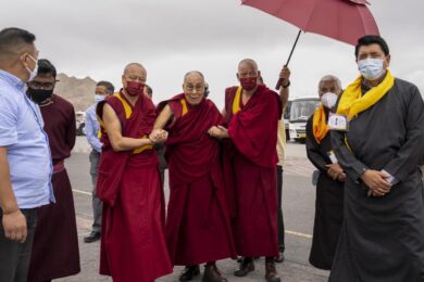 La Cina si muove per prendere Taiwan? L’India schiera il Dalai Lama al confine