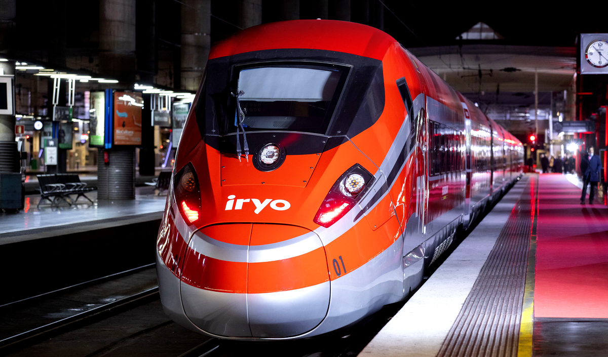 FS, al via prove tecniche del Frecciarossa 1000 tra Madrid e Barcellona FS, al via prove tecniche del Frecciarossa 1000 tra Madrid e Barcellona