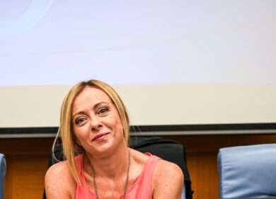 Giorgia Meloni non è fascista: chi ha paura della deriva non conosce la storia