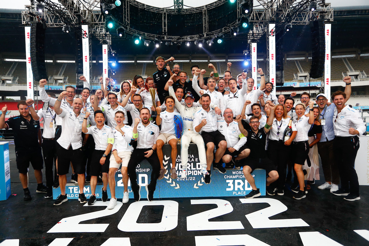 Vandoorne è Campione del Mondo del Campionato ABB FIA Formula E Vandoorne è Campione del Mondo del Campionato ABB FIA Formula E