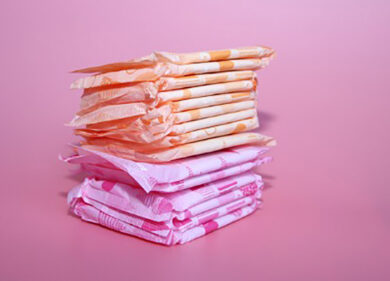 La lezione scozzese: dal 15 agosto assorbenti gratis per tutte le donne