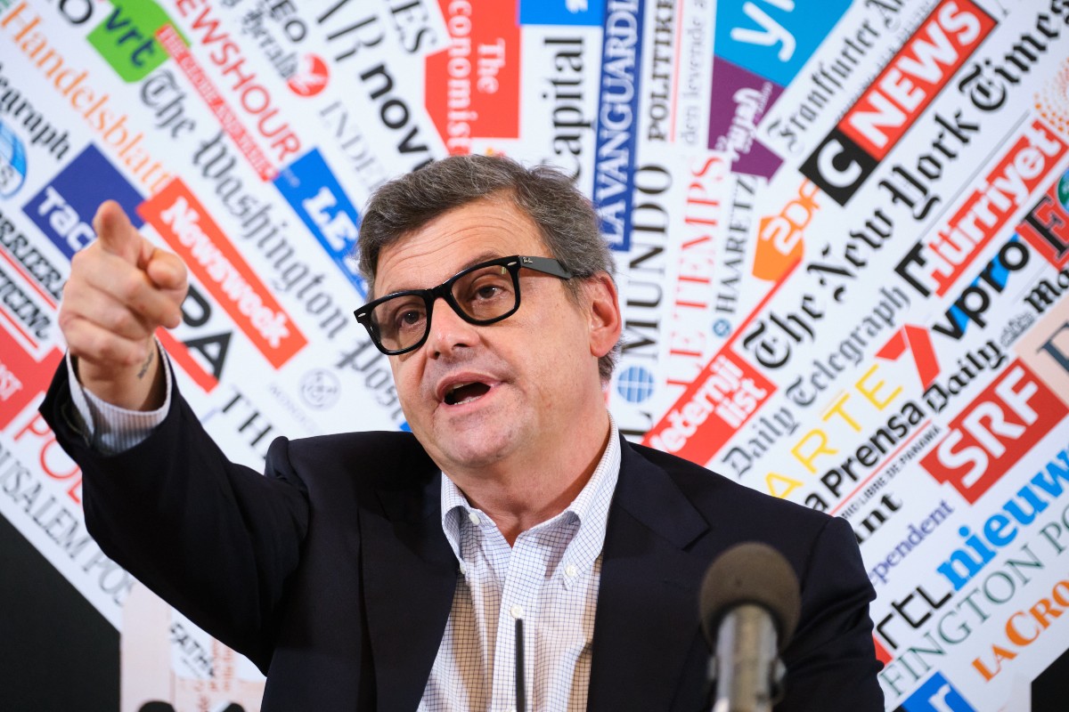 Calenda e il Pnrr a rischio, Mollicone, FdI: “Colpa del governo dei migliori” Calenda e il Pnrr a rischio, Mollicone, FdI: “Colpa del governo dei migliori”