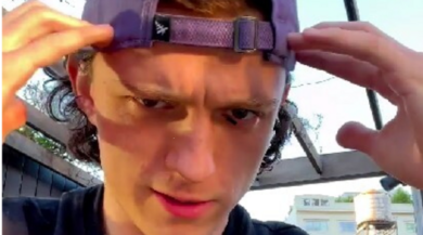Tom Holland si prende una pausa dai social: “Dannosi per la salute mentale”