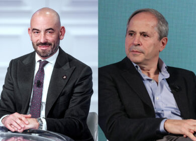 Bassetti e Crisanti si beccano tra loro come i capponi di Renzo