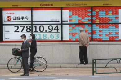 Giappone spinge i giovani a bere più alcol. Obiettivo: rilanciare l’economia