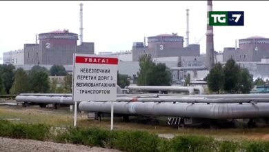 Ucraina, mezzi militari russi entrano nella centrale di Zaporizhzhia. VIDEO