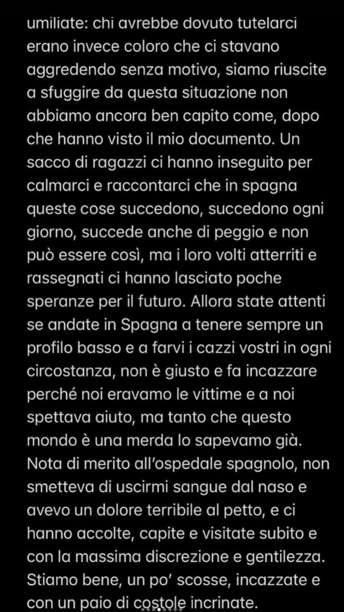 Ragazze picchiate dalla polizia a Valencia: la denuncia su Instagram