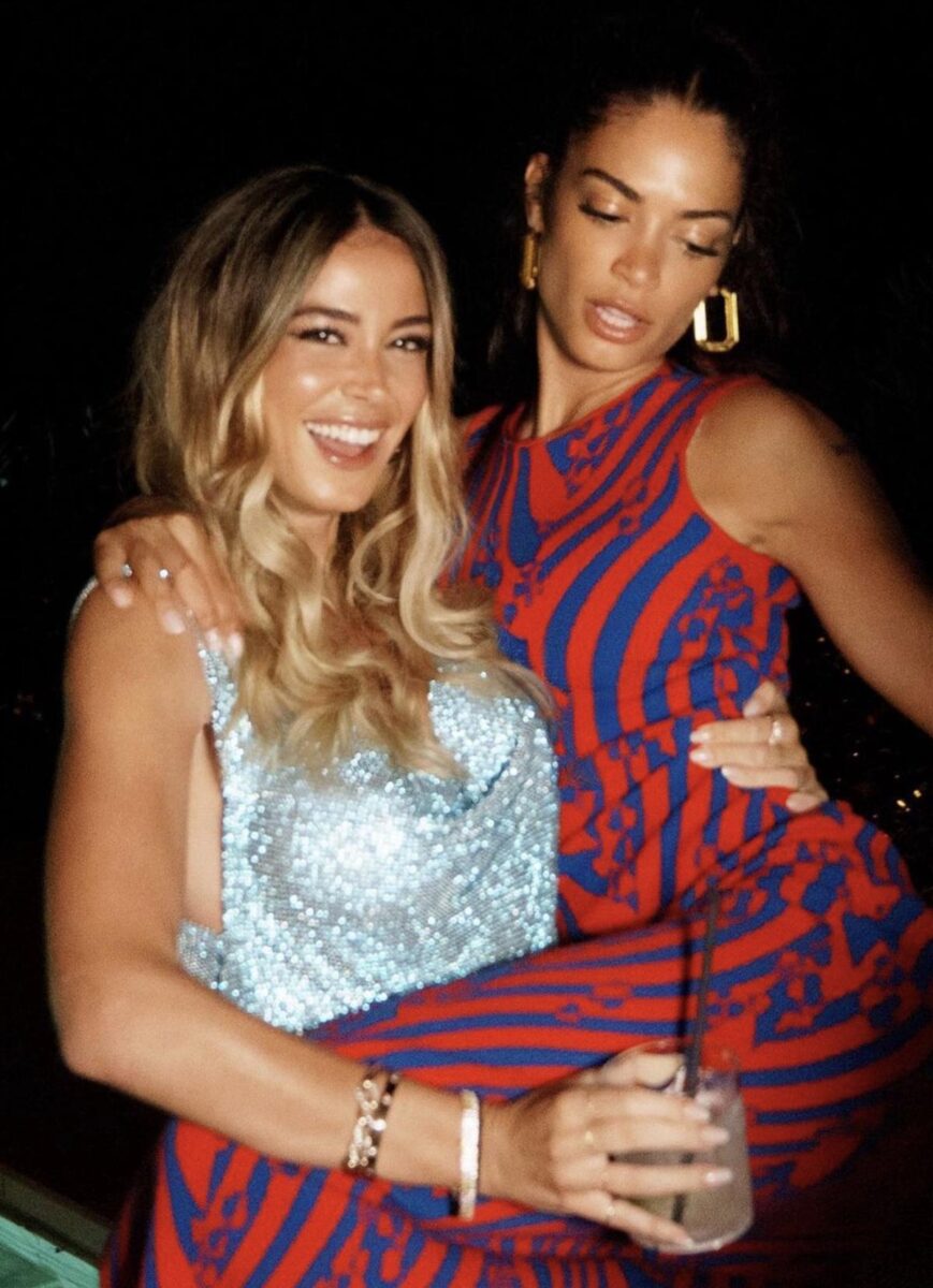 Elodie, Diletta Leotta e Rossella Fiamingo inseparabili: le foto Elodie, Diletta Leotta e Rossella Fiamingo inseparabili: le foto