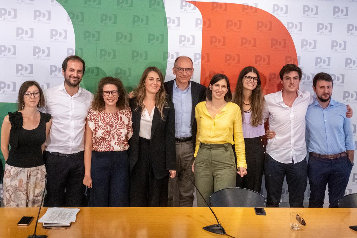 Israele, dopo La Regina anche Rachele Scarpa imbarazza il Pd. E non si dimette Israele, dopo La Regina anche Rachele Scarpa imbarazza il Pd. E non si dimette