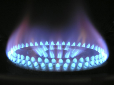 Gas: fiammata a oltre 300 euro, poi scende e chiude a 290