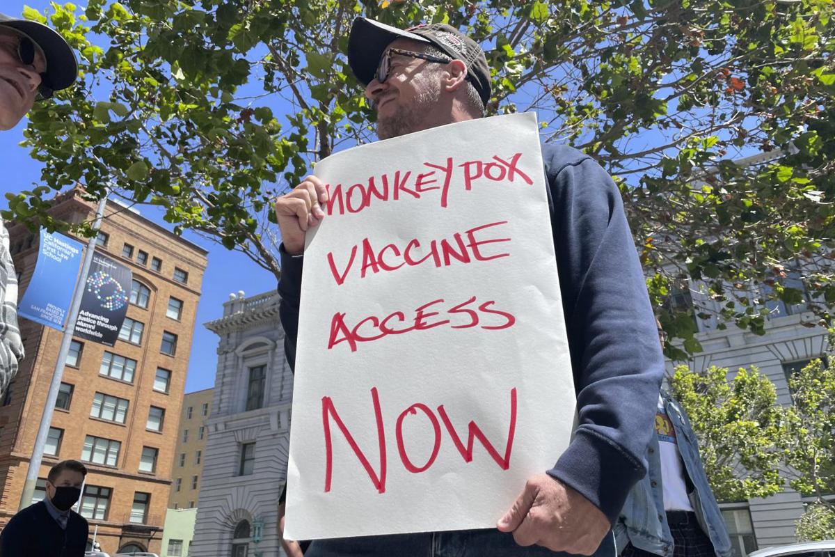 Lombardia, a settembre riaprono le vaccinazioni contro vaiolo delle scimmie Lombardia, a settembre riaprono le vaccinazioni contro vaiolo delle scimmie
