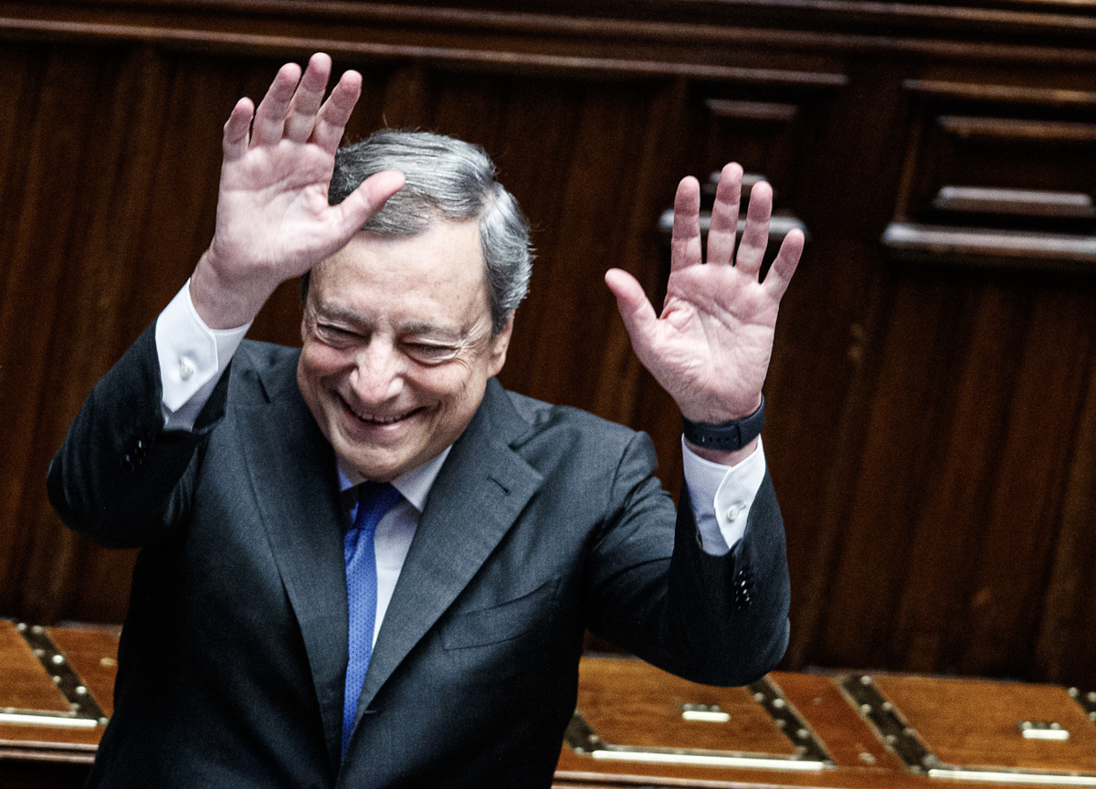 Davide Serra: “Crisi? Peggio del 2011. Mercati contro la cacciata di Draghi” Davide Serra: “Crisi? Peggio del 2011. Mercati contro la cacciata di Draghi”