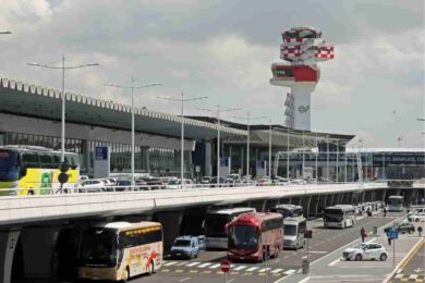 L’Unione Europea verso la sospensione dei visti ai cittadini russi