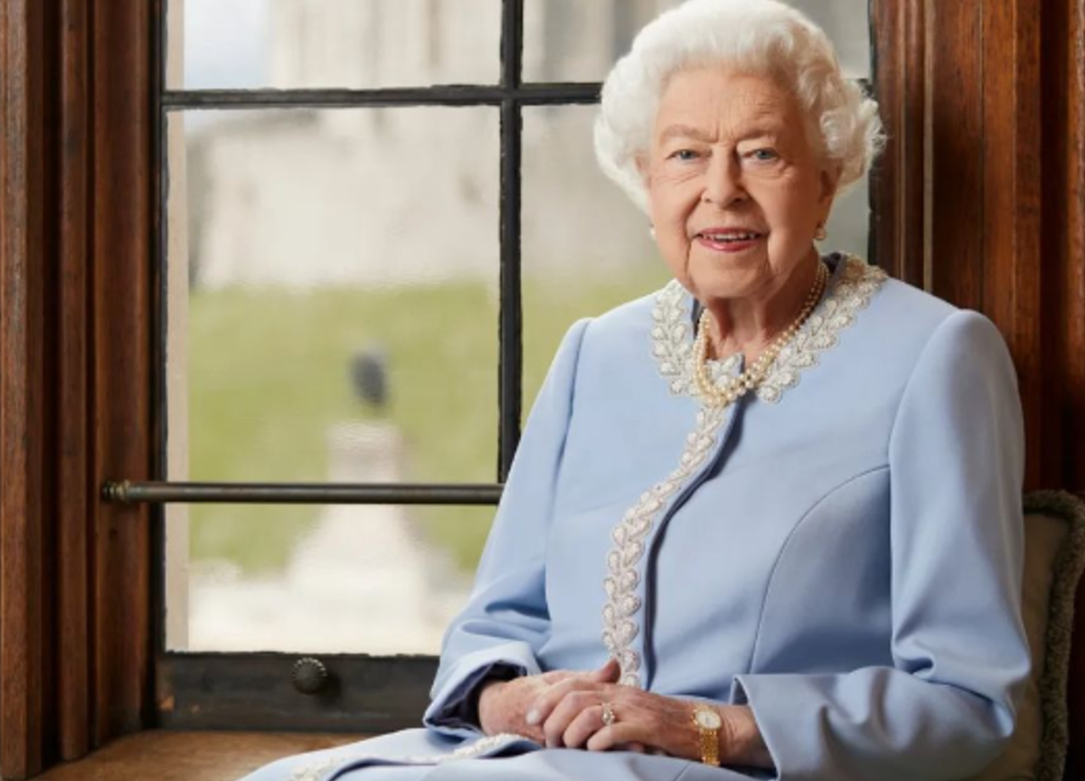 Royal Family, ansia per la Regina Elisabetta. Niente Londra per il neo premier Royal Family, ansia per la Regina Elisabetta. Niente Londra per il neo premier