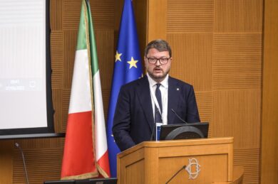 Ci siamo liberati di Gennaro Migliore, che non sarà ricandidato