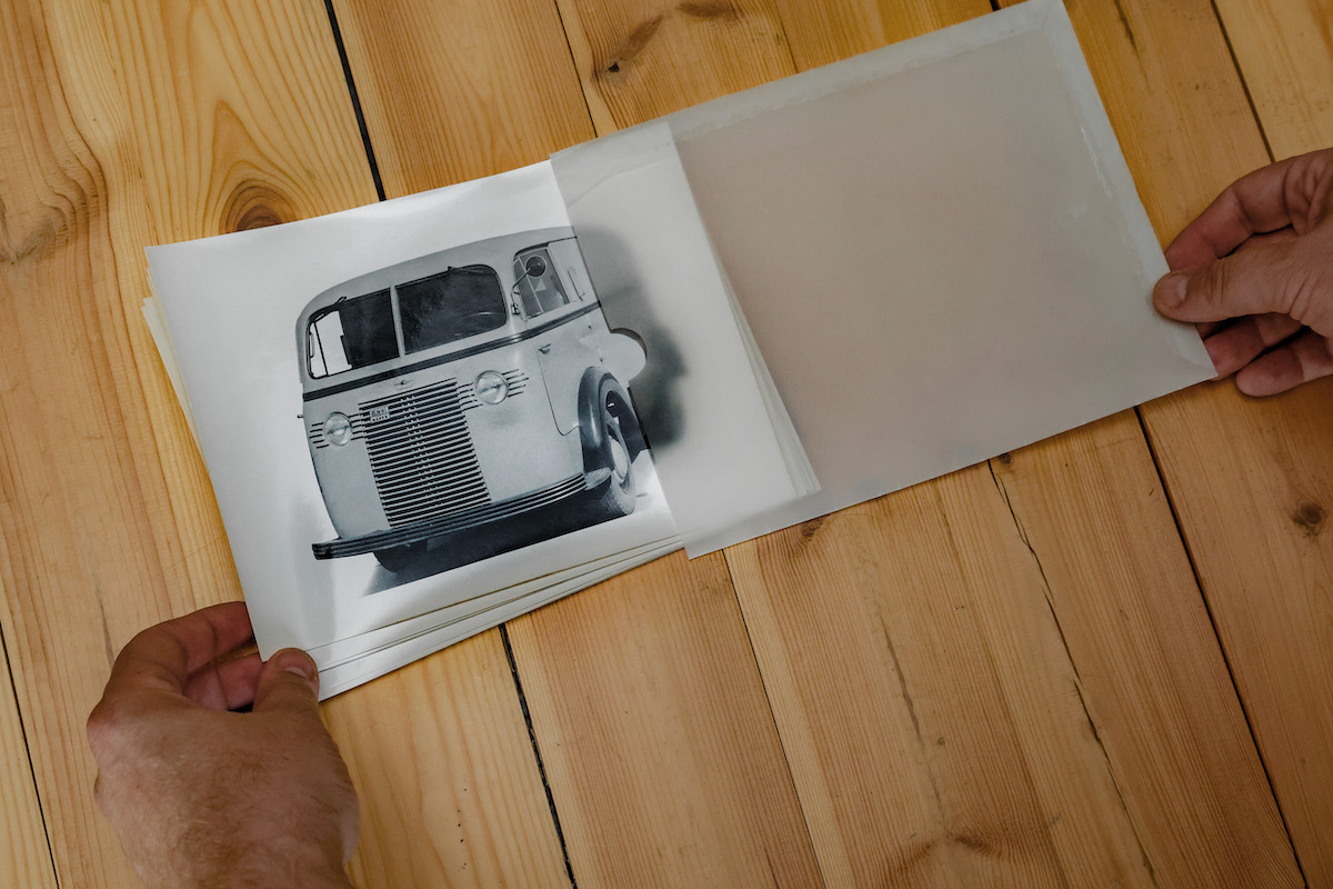 Opel: ritrovate ad un asta le foto del prototipo Blitz Transporter