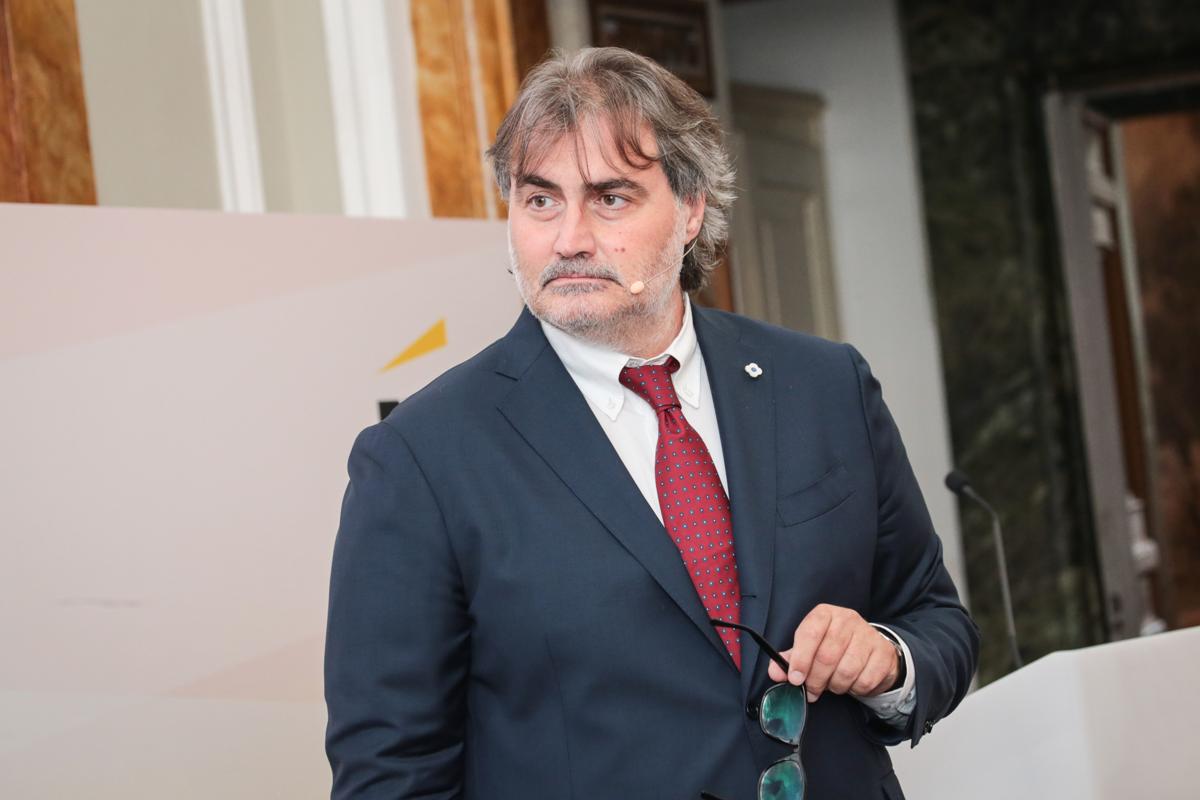 Svolta per Pierluigi Pardo a Rai 2: condurrà il game show “Ti sembra normale?” Svolta per Pierluigi Pardo a Rai 2: condurrà il game show “Ti sembra normale?”