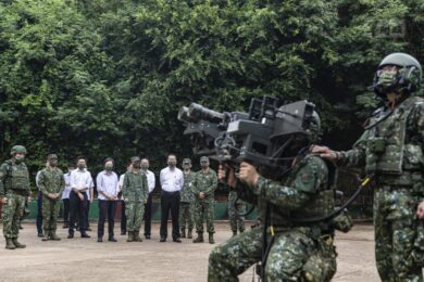 Taiwan, abbattuto un drone cinese. Aumenta il rischio di un’escalation