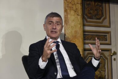 Pecoraro Scanio attacca Letta perché lo ha “tradito” con Bonelli